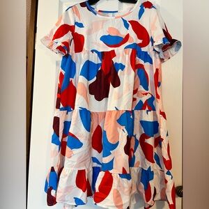 Abstract Print Short Sleeve Tiered Mini Dress in Red, Blue & Pink